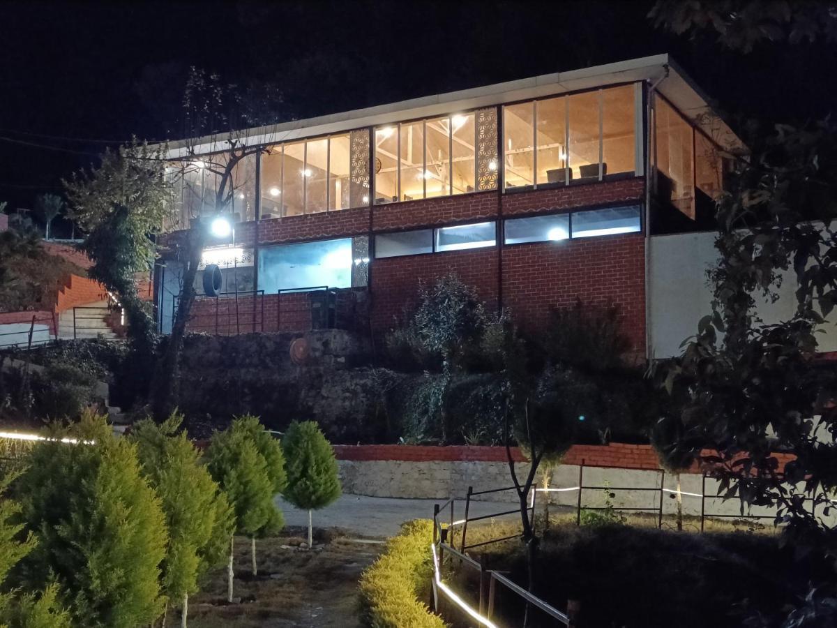 Skywood Resort Shoghi Shogi المظهر الخارجي الصورة