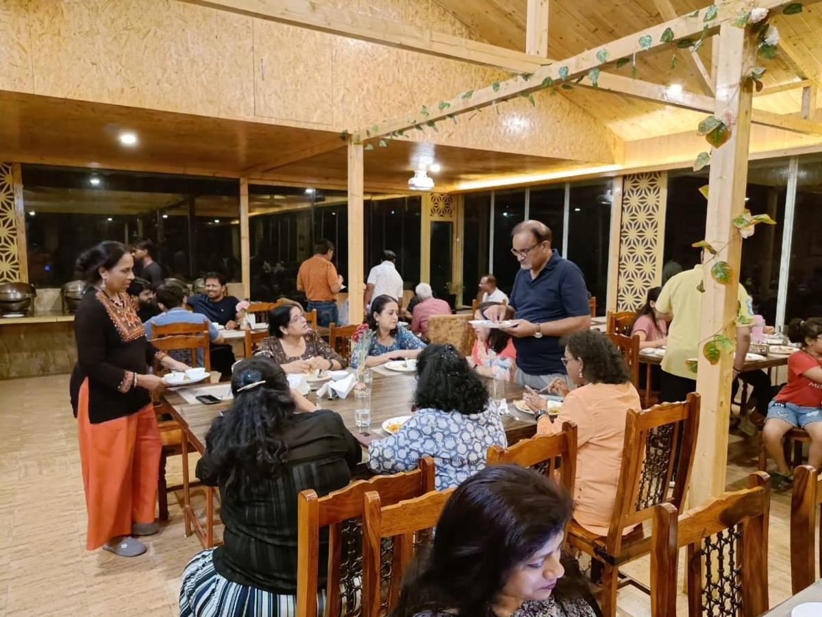 Skywood Resort Shoghi Shogi المظهر الخارجي الصورة