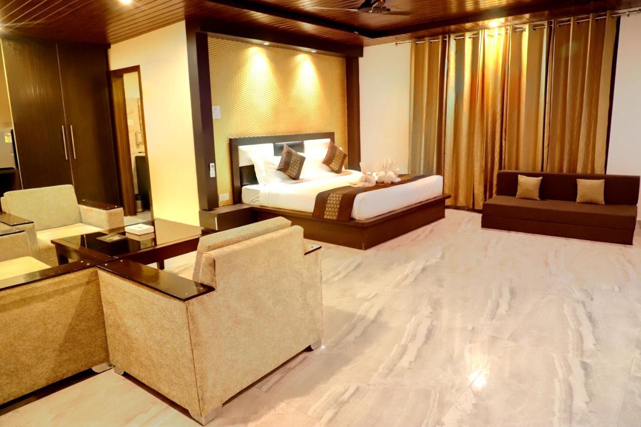 Skywood Resort Shoghi Shogi المظهر الخارجي الصورة