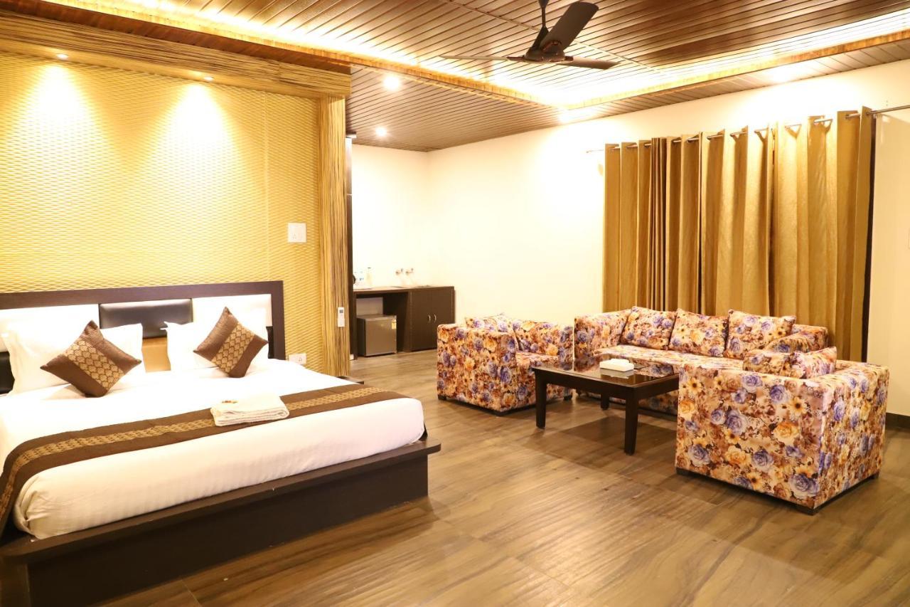 Skywood Resort Shoghi Shogi المظهر الخارجي الصورة