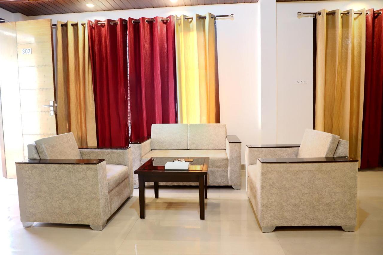 Skywood Resort Shoghi Shogi المظهر الخارجي الصورة