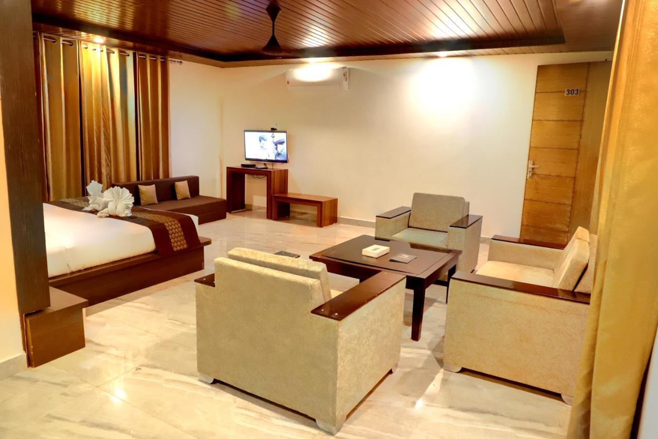 Skywood Resort Shoghi Shogi المظهر الخارجي الصورة
