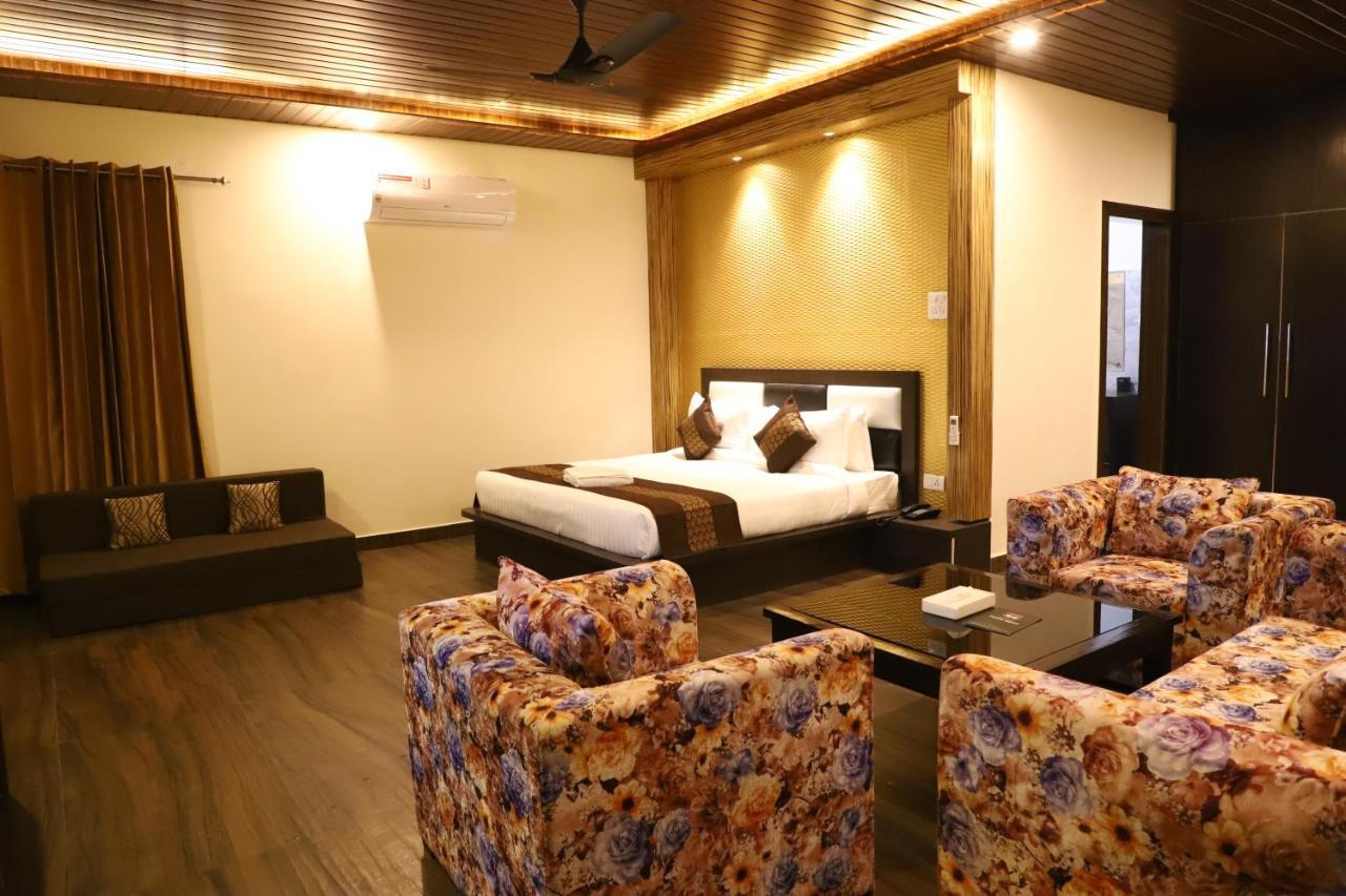 Skywood Resort Shoghi Shogi المظهر الخارجي الصورة