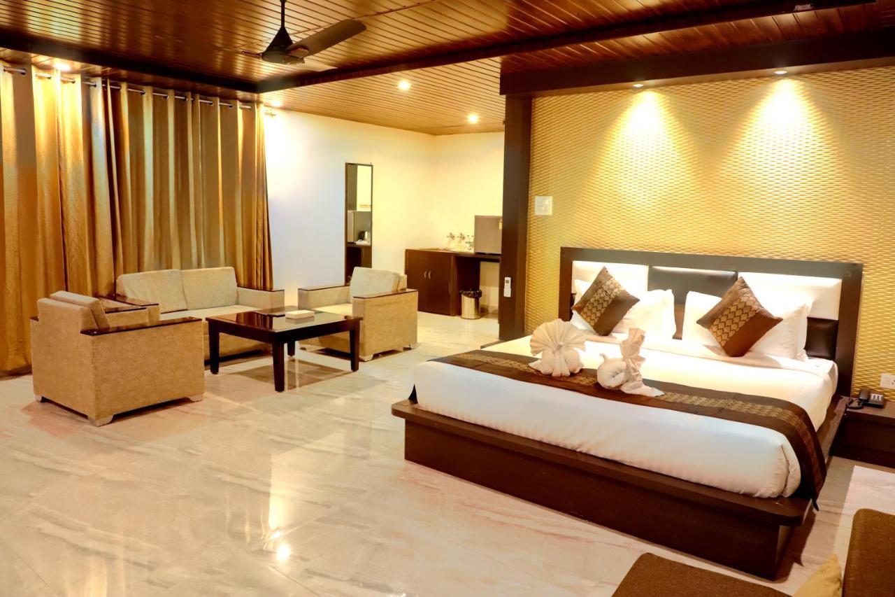Skywood Resort Shoghi Shogi المظهر الخارجي الصورة